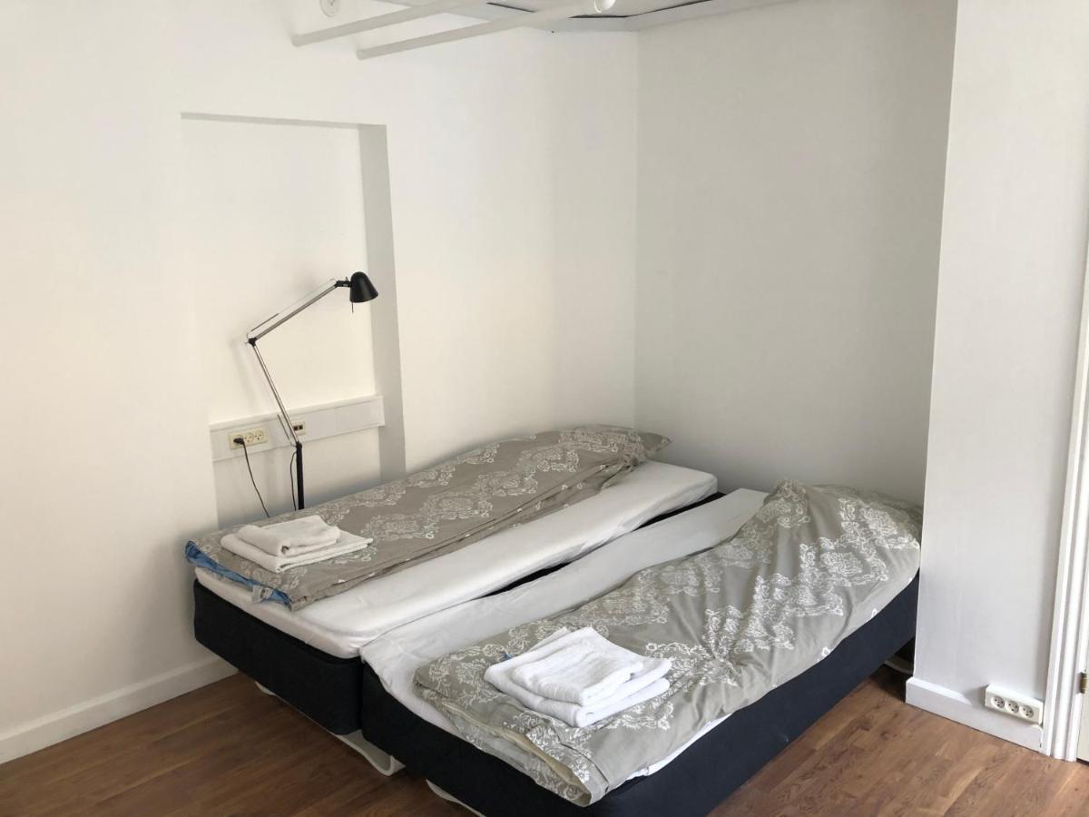Rooms In Quiet White Villa Apartment Hortensiavej 8 On Frederiksberg C Copenhagen Exterior photo